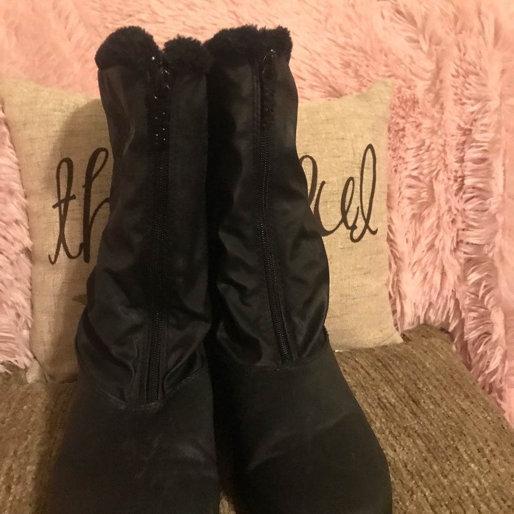 #80 Totes All Weather Boots Faux Fur Lined Size 7